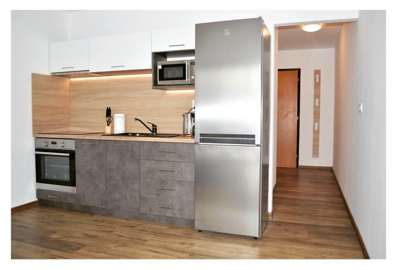 Sgl Apartments Lavickova Trenčín Eksteriør billede